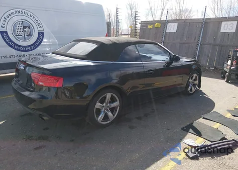 2013 Audi A5 2.0T Premium из США, поврежденный, VIN WAULFAFHXDN014220